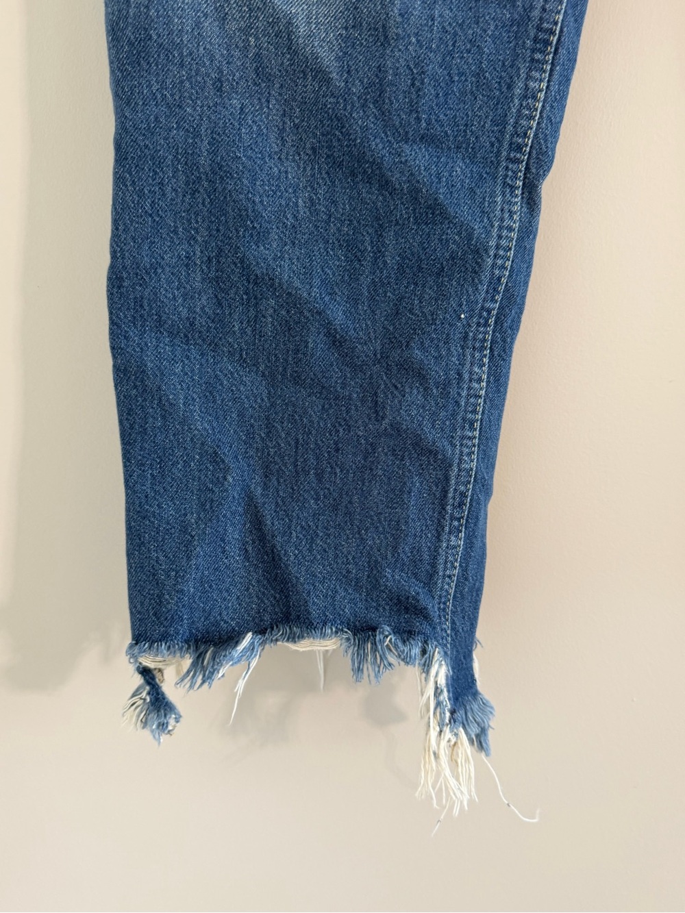 Free People We The Free Distressed Straight Leg Cropped Jeans Womens 28 Raw Hem - Picture 6 of 11